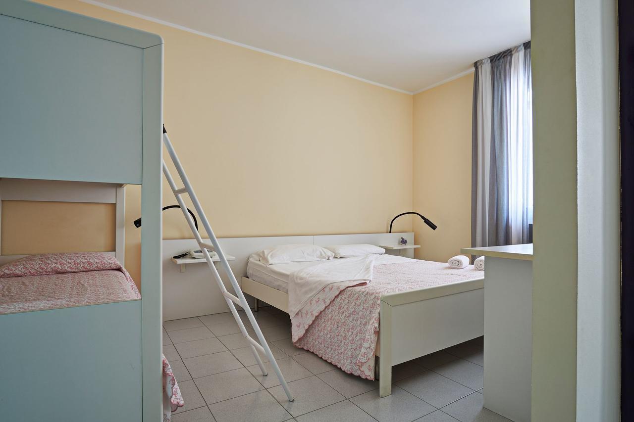 Hotel Mazzurco Cesarò Extérieur photo