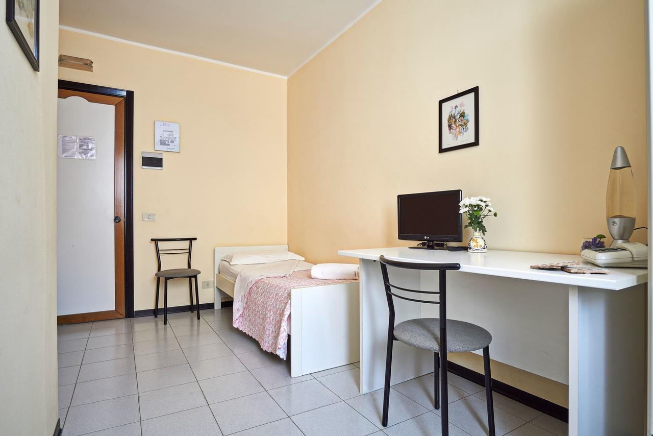 Hotel Mazzurco Cesarò Extérieur photo